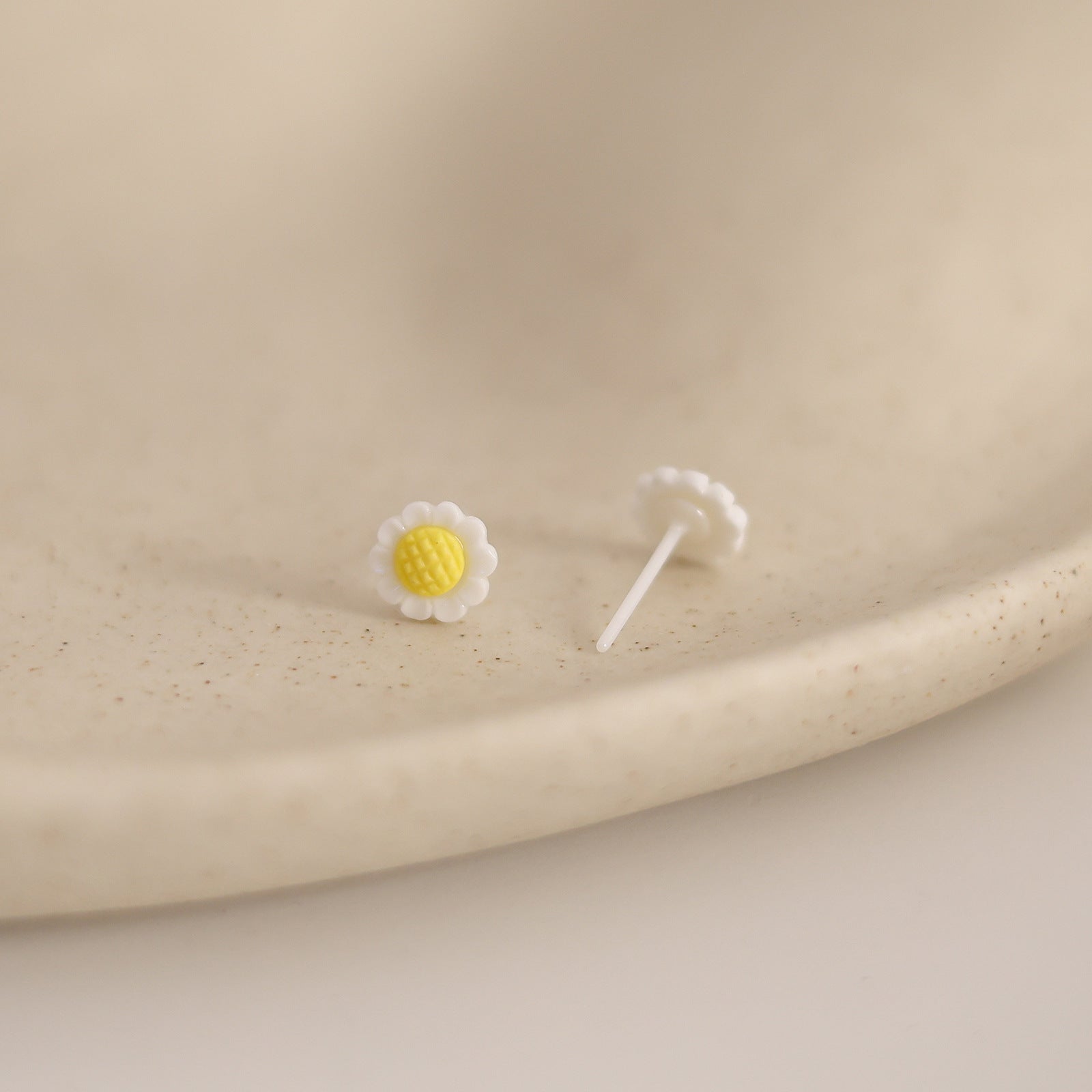 Shiny and Dainty stud