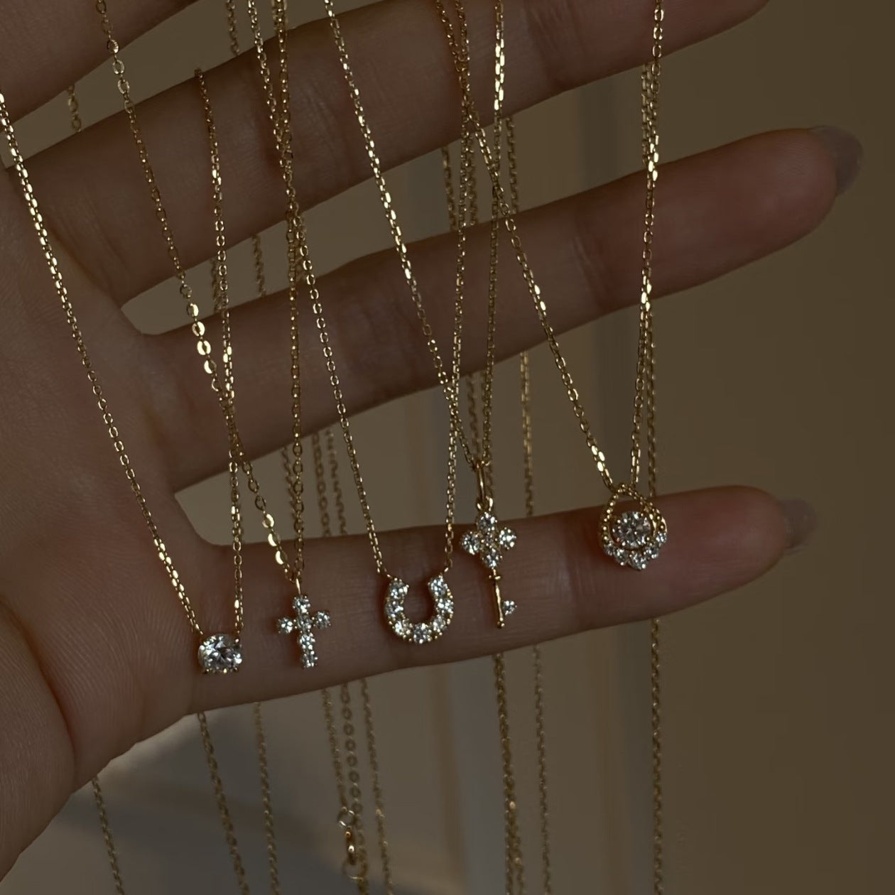 Delicate necklace