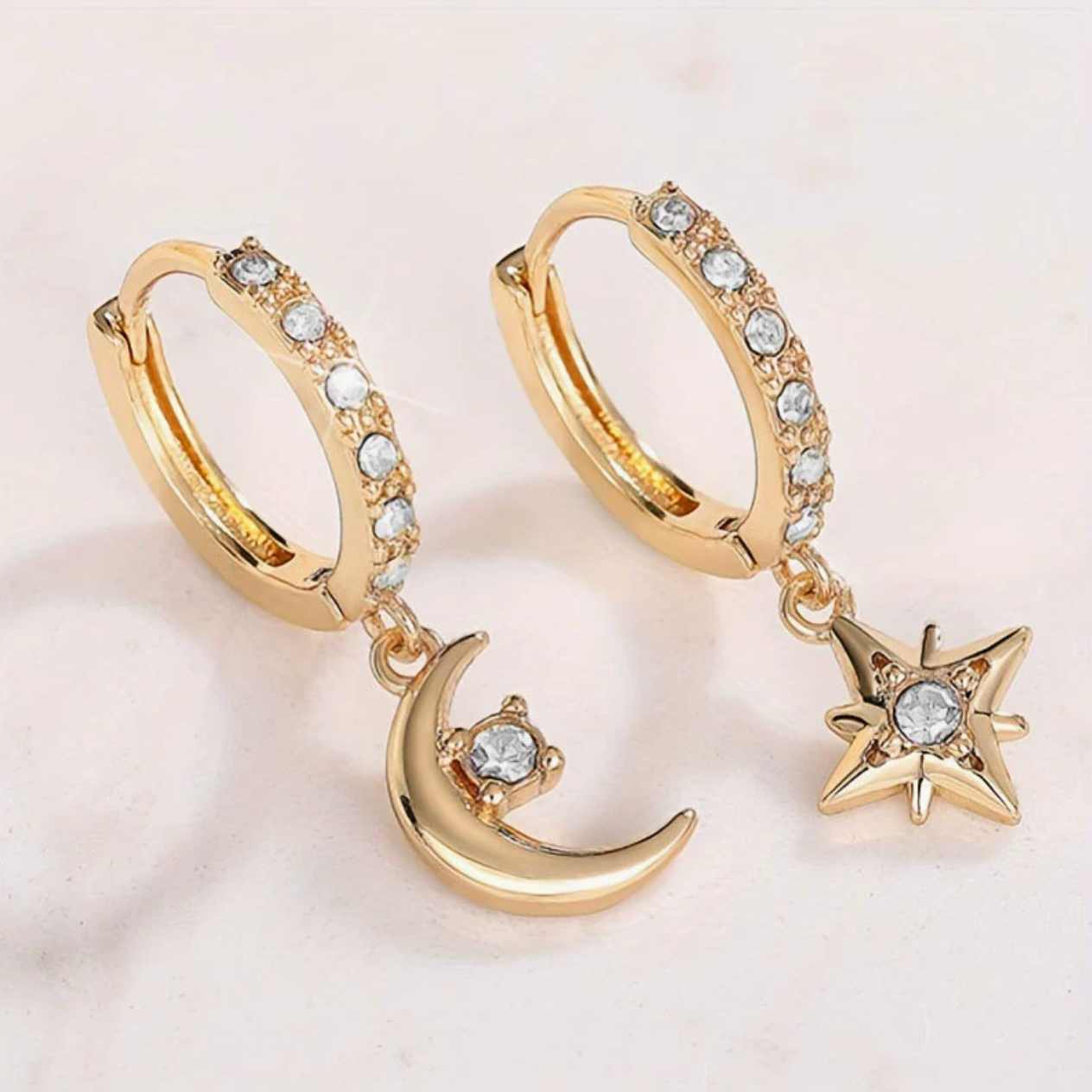 Dangle earrings